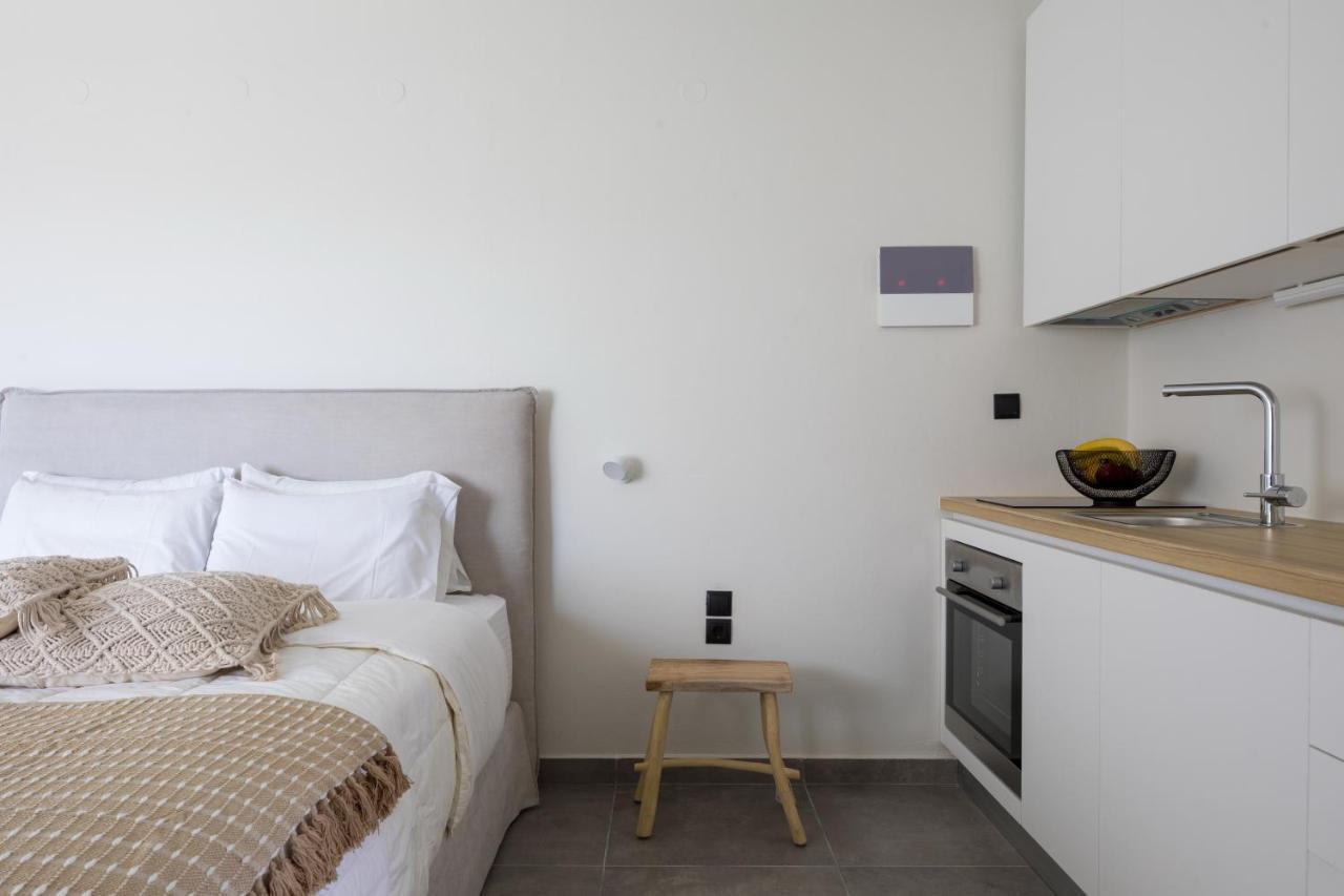 S U E N O - Studios And Apartments, With Shared Pool Като-Даратсо Экстерьер фото