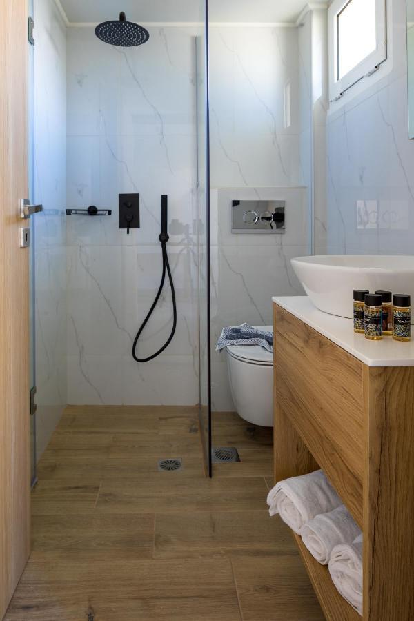 S U E N O - Studios And Apartments, With Shared Pool Като-Даратсо Экстерьер фото
