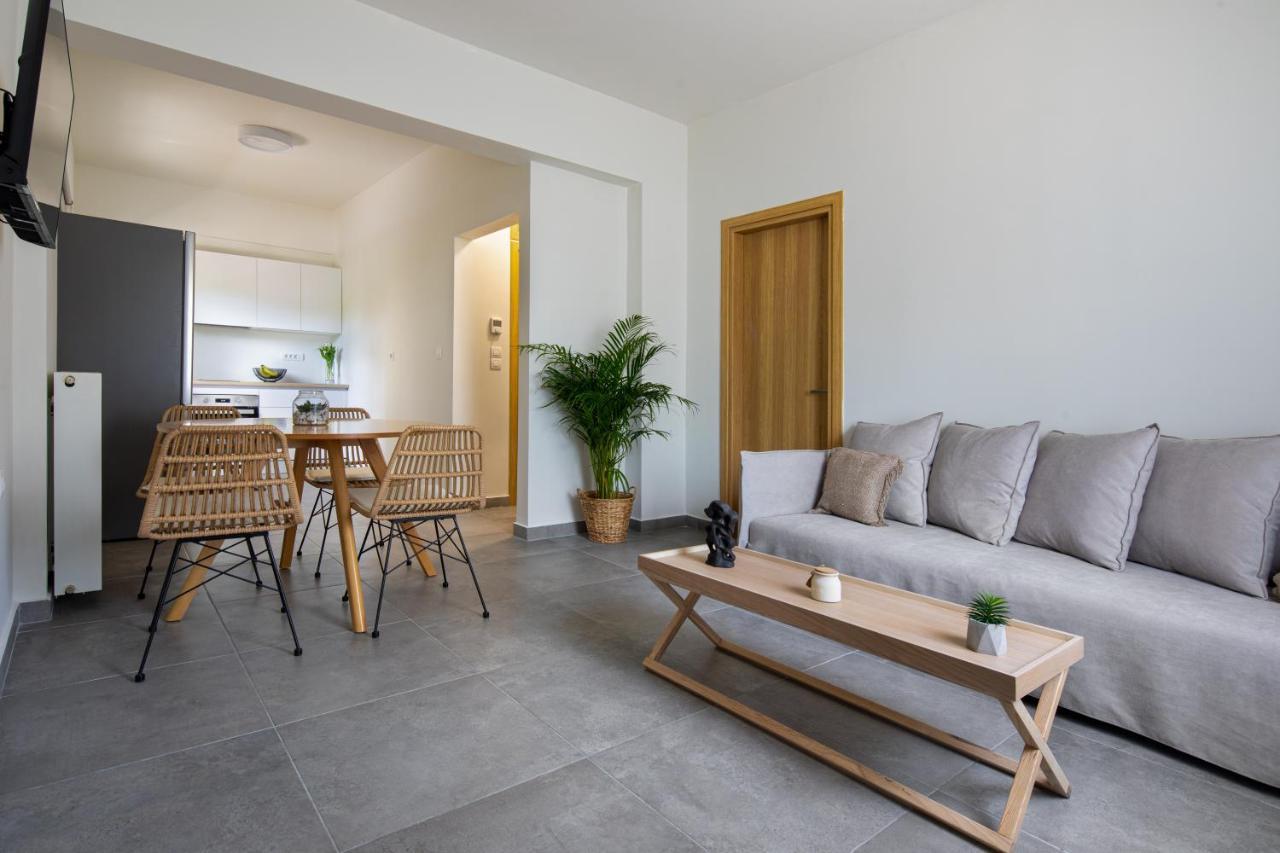 S U E N O - Studios And Apartments, With Shared Pool Като-Даратсо Экстерьер фото