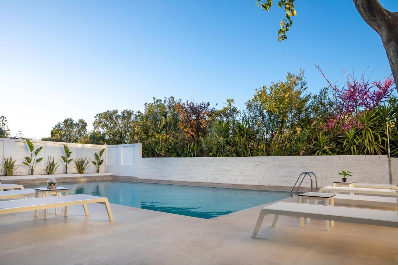 S U E N O - Studios And Apartments, With Shared Pool Като-Даратсо Экстерьер фото